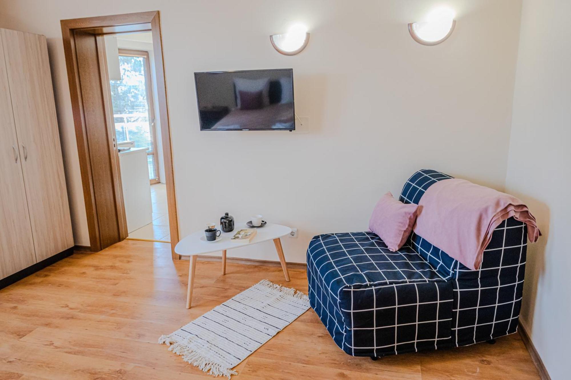 Bo'S Place Aziz Konstantin ve Elena Dış mekan fotoğraf