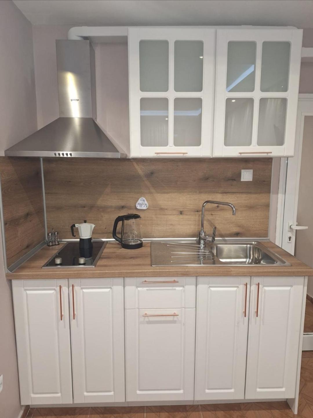 Bo'S Place Aziz Konstantin ve Elena Dış mekan fotoğraf